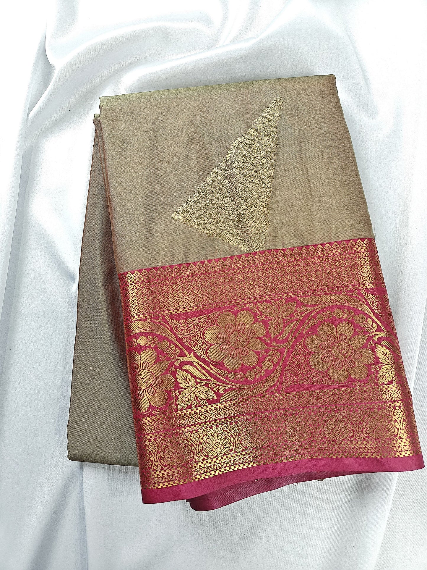 Loomed Weave - Kancheevaram semi-silk saree