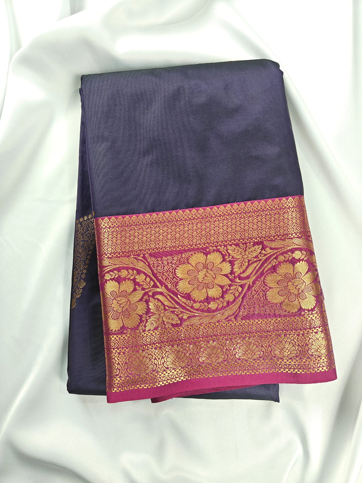 Loomed Weave - Kancheevaram semi-silk saree