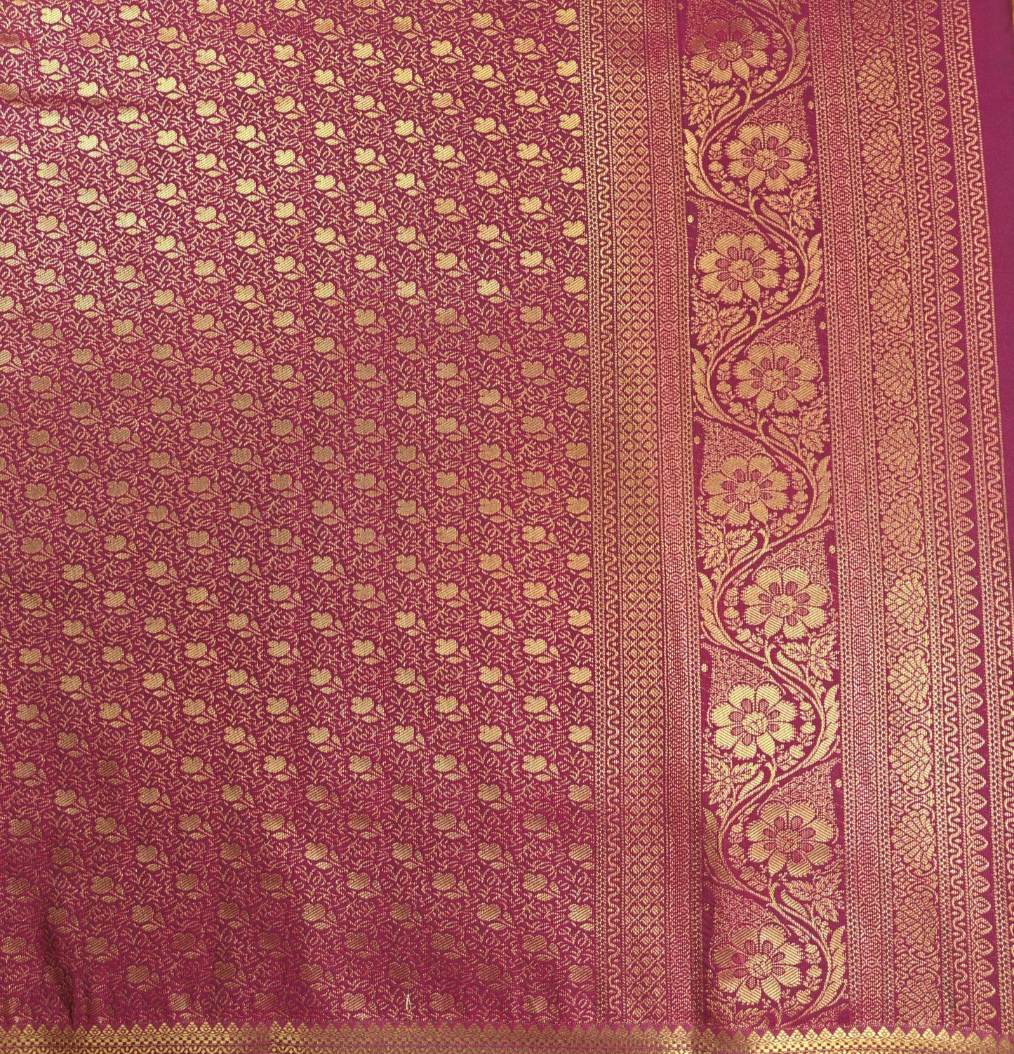 Loomed Weave - Kancheevaram semi-silk saree