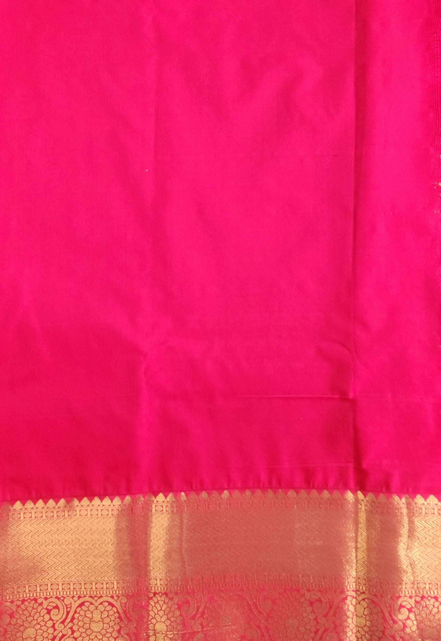 Golden groove - Kancheevaram semi-silk saree with motifs all over