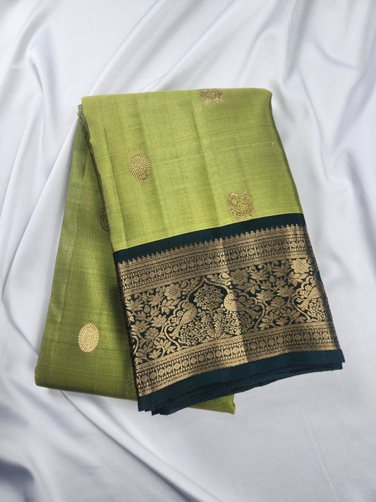 Handwoven symphony - Handloom Kancheevaram Pure Silk Saree