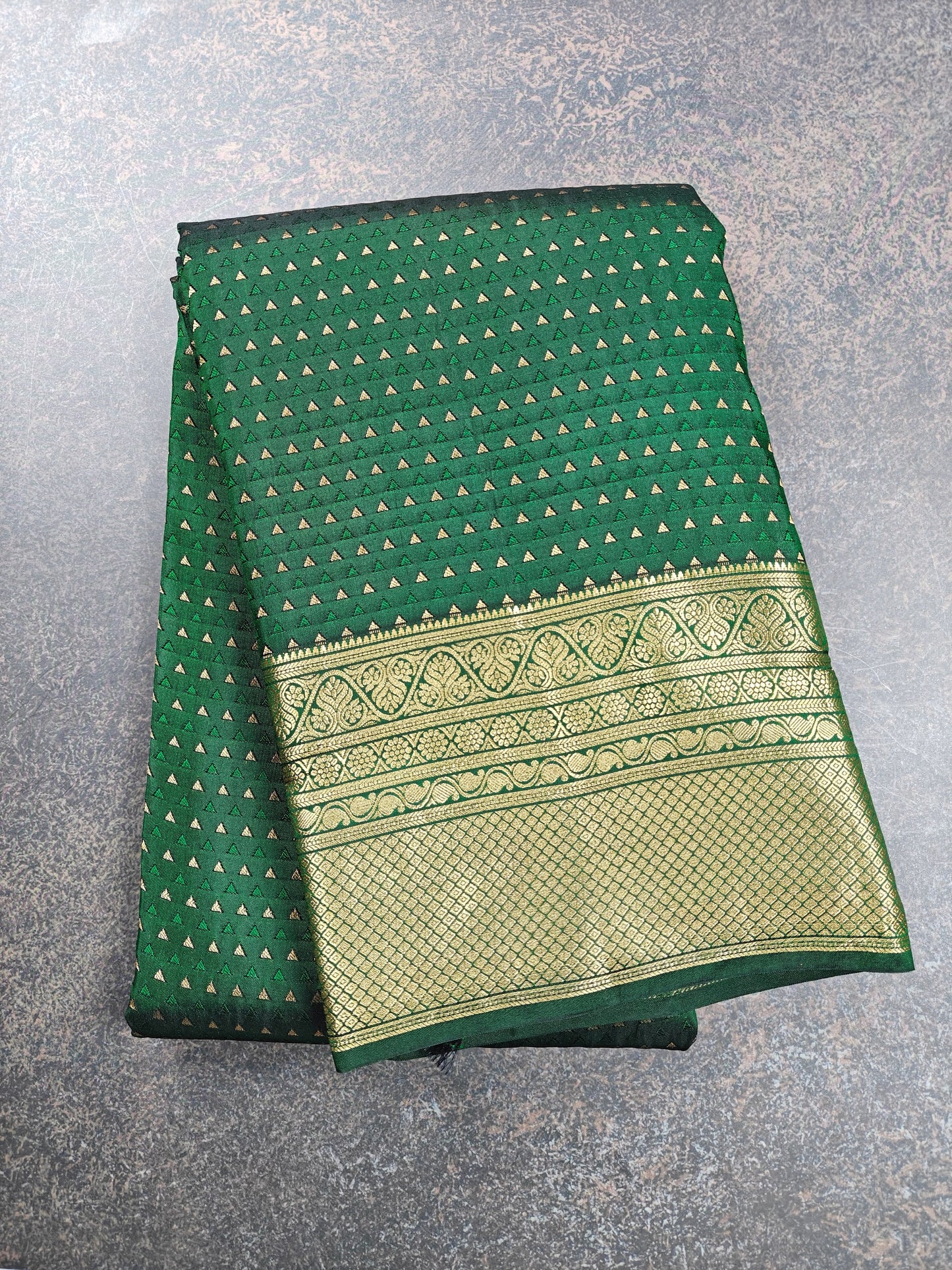Pure Kancheevaram Silk Saree with triangle checkered pattern