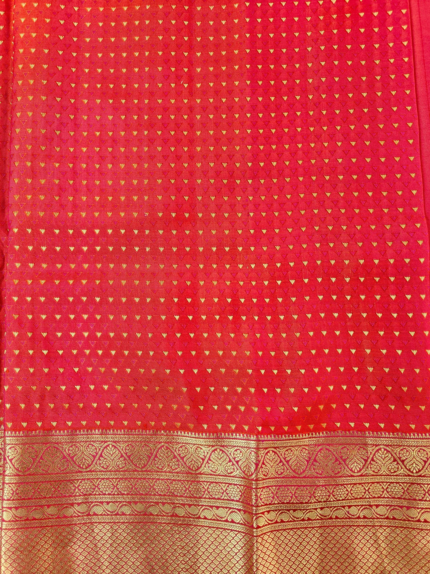 Pure Kancheevaram Silk Saree with triangle checkered pattern