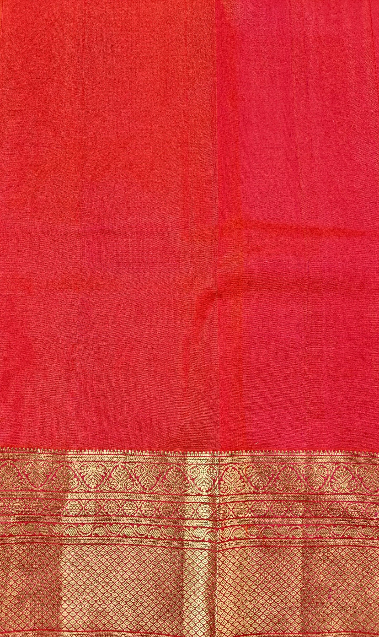 Pure Kancheevaram Silk Saree with triangle checkered pattern