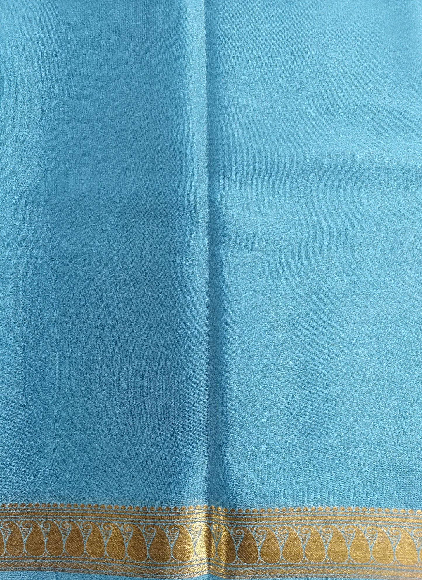 Minimalism - Pure Crepe Self Saree