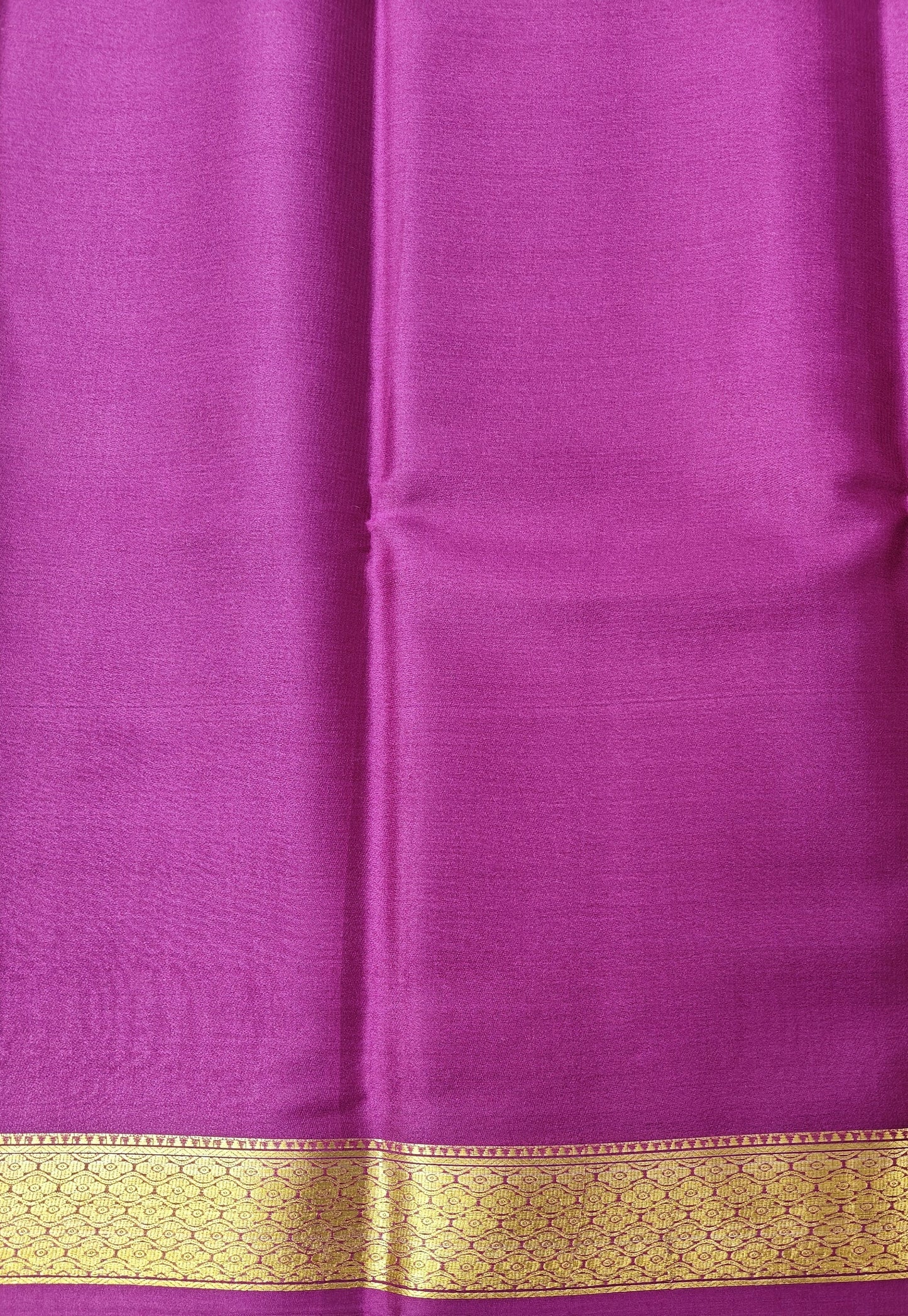 Minimalism - Pure Crepe Self Saree