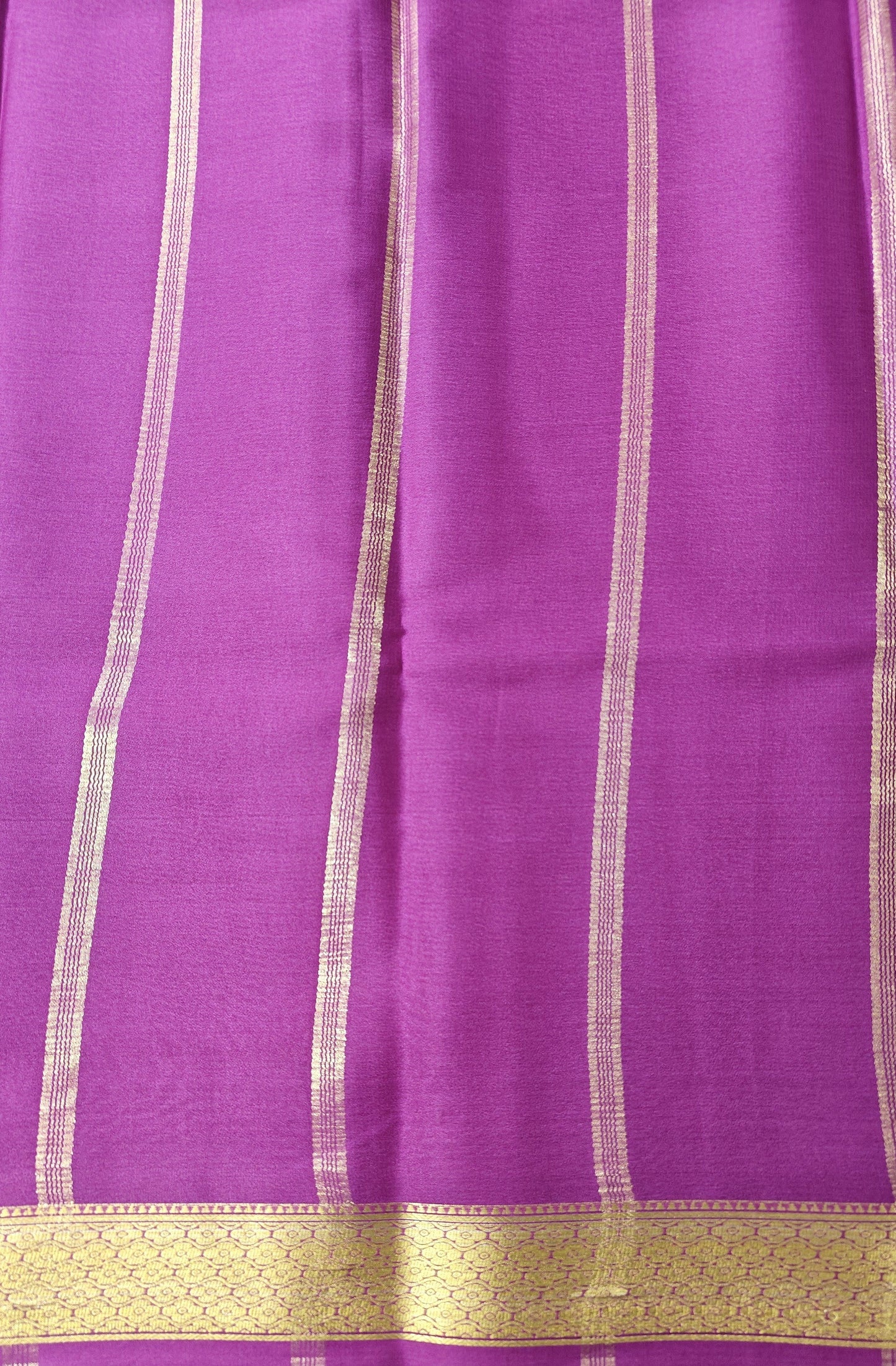 Minimalism - Pure Crepe Self Saree