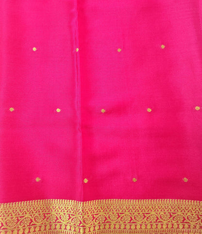 Pure Crepe Saree with small  motifs