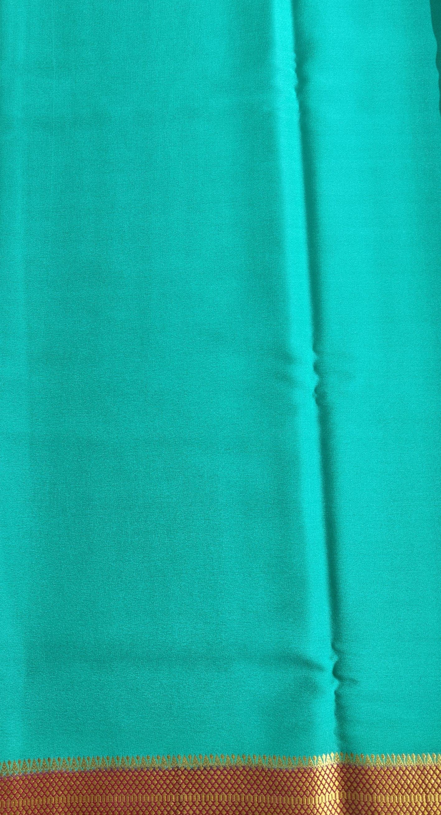 Pure Crepe saree with Bentex border