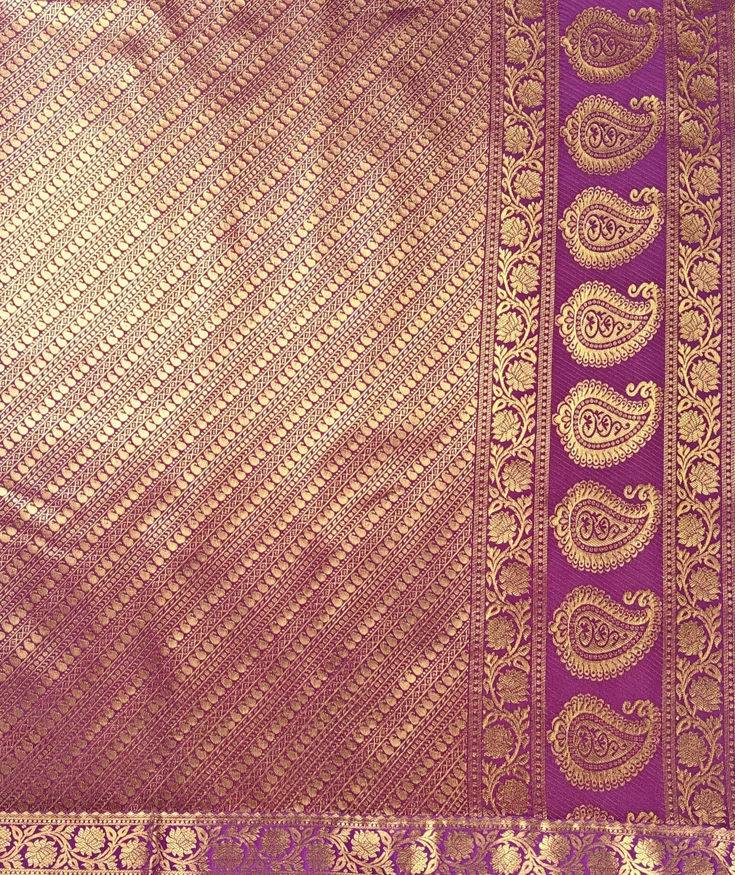 Paisley & Motifs - Kancheevaram semi-silk saree