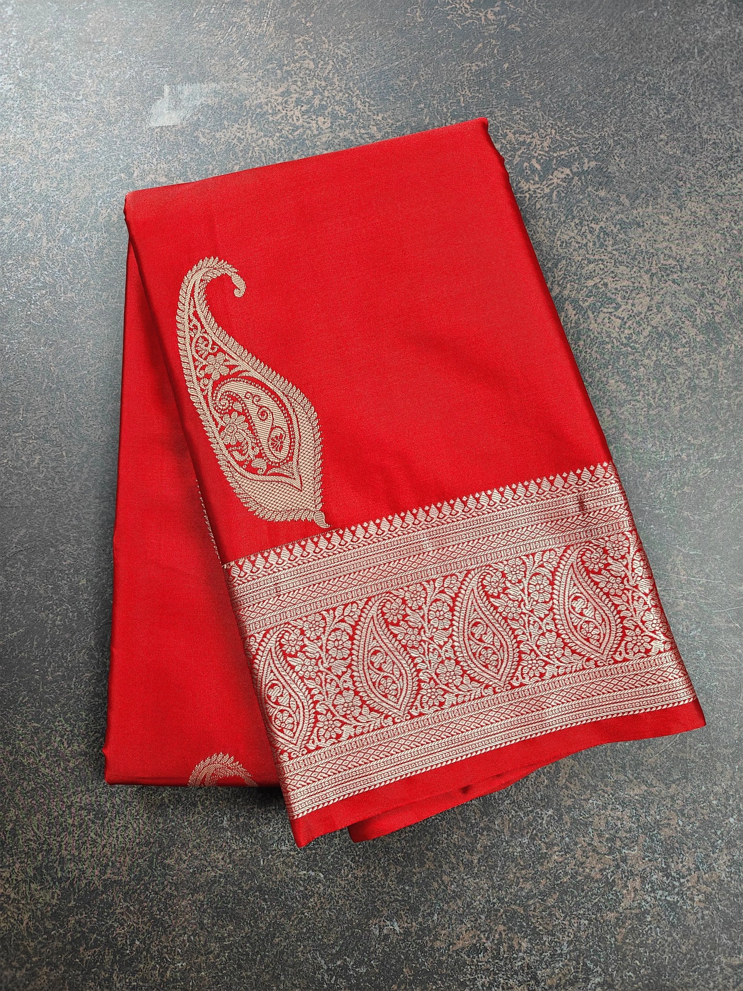 Elegance in Paisley - Kancheevaram semi-silk saree