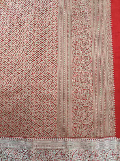 Elegance in Paisley - Kancheevaram semi-silk saree