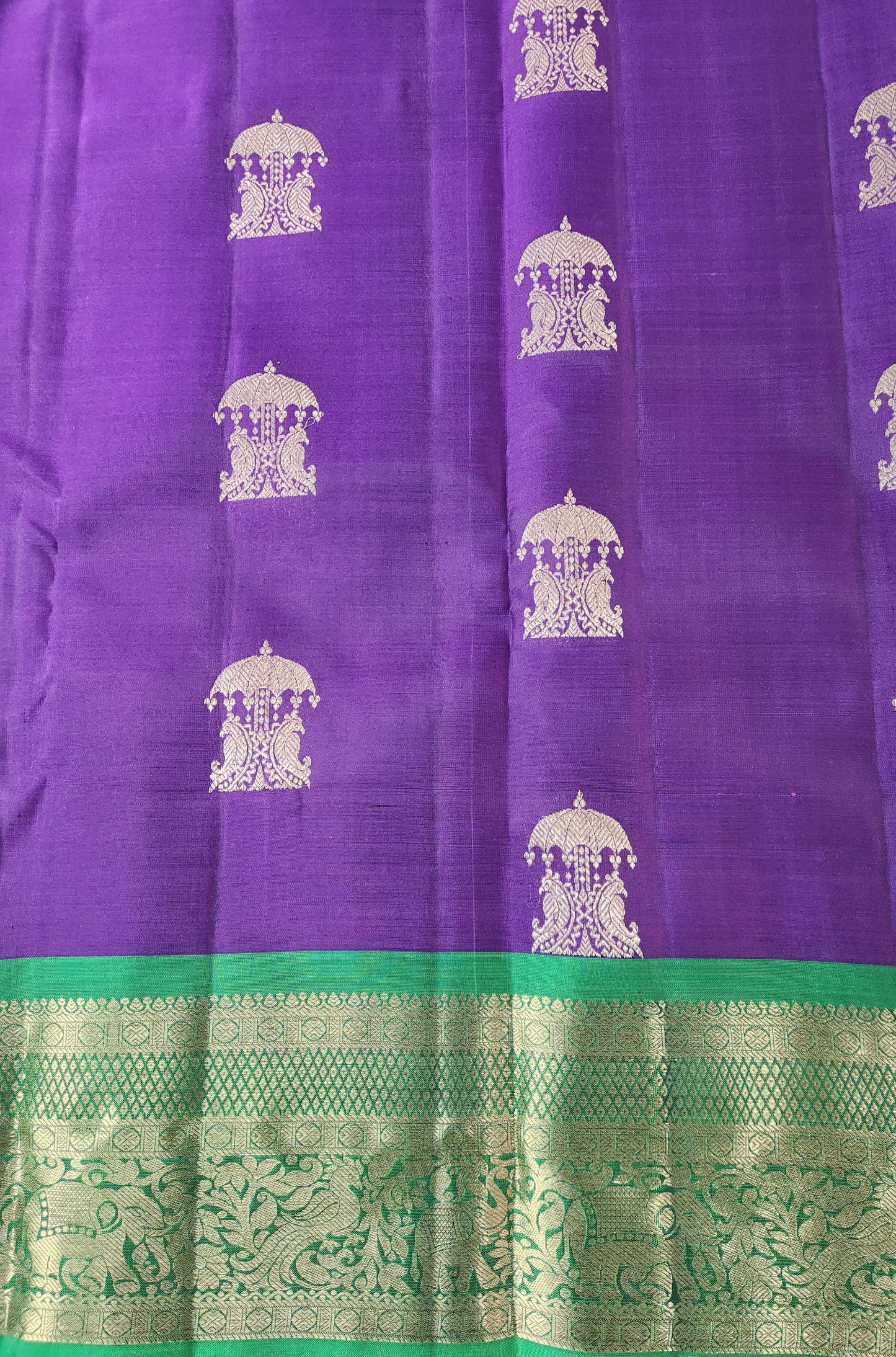 Violet Veil - Handwoven Kancheevaram Pure silk saree