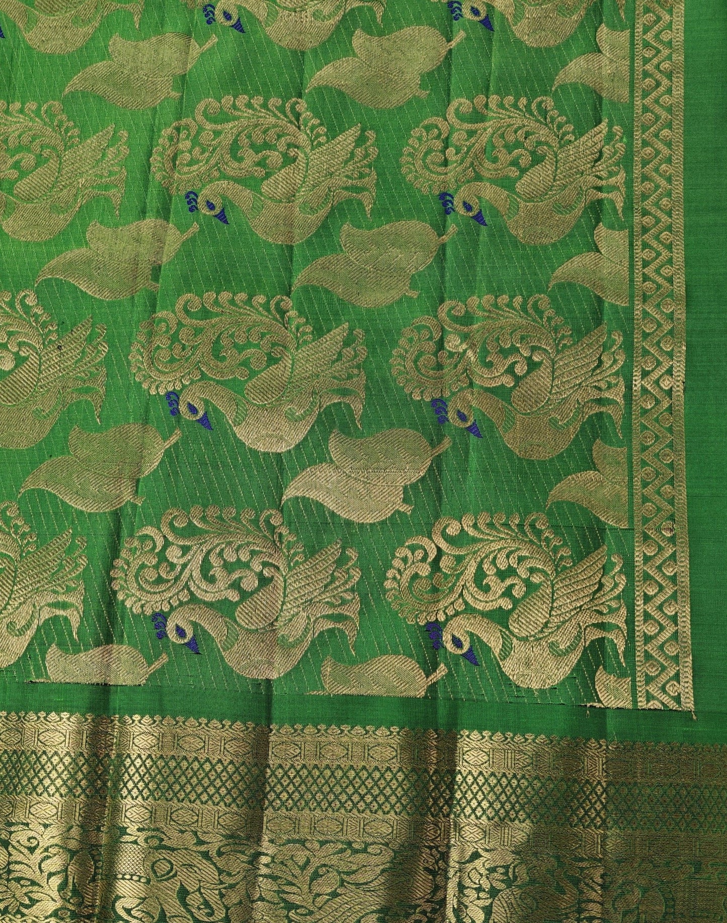 Violet Veil - Handwoven Kancheevaram Pure silk saree