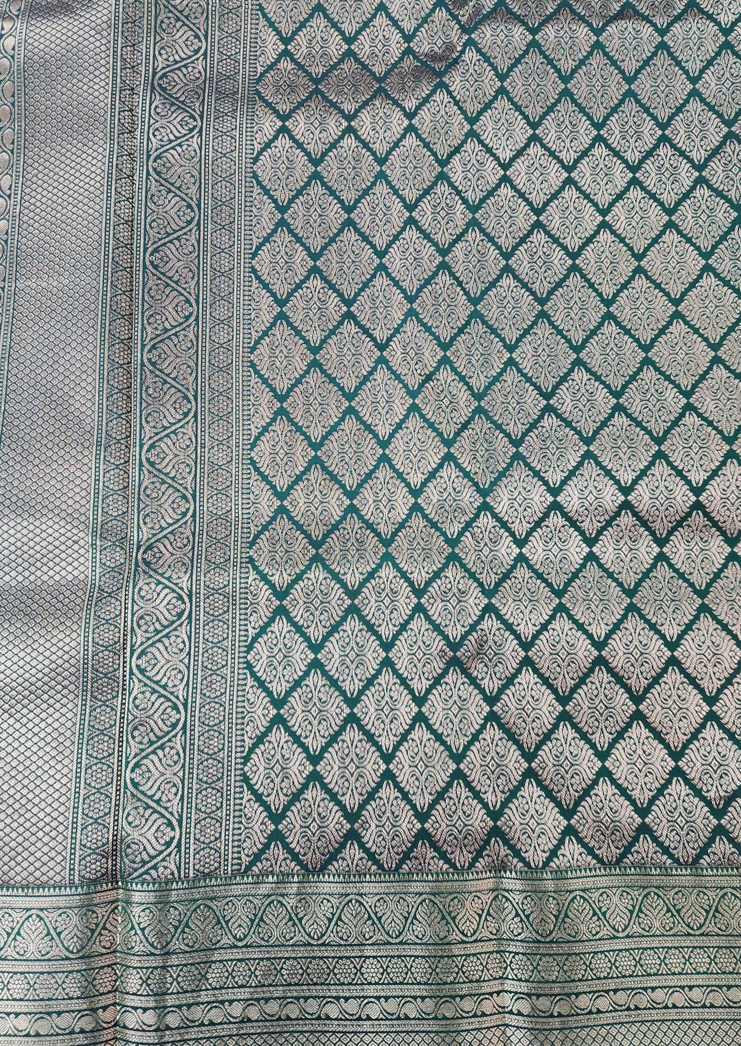 Pure Kancheevaram Silk Saree with triangle checkered pattern