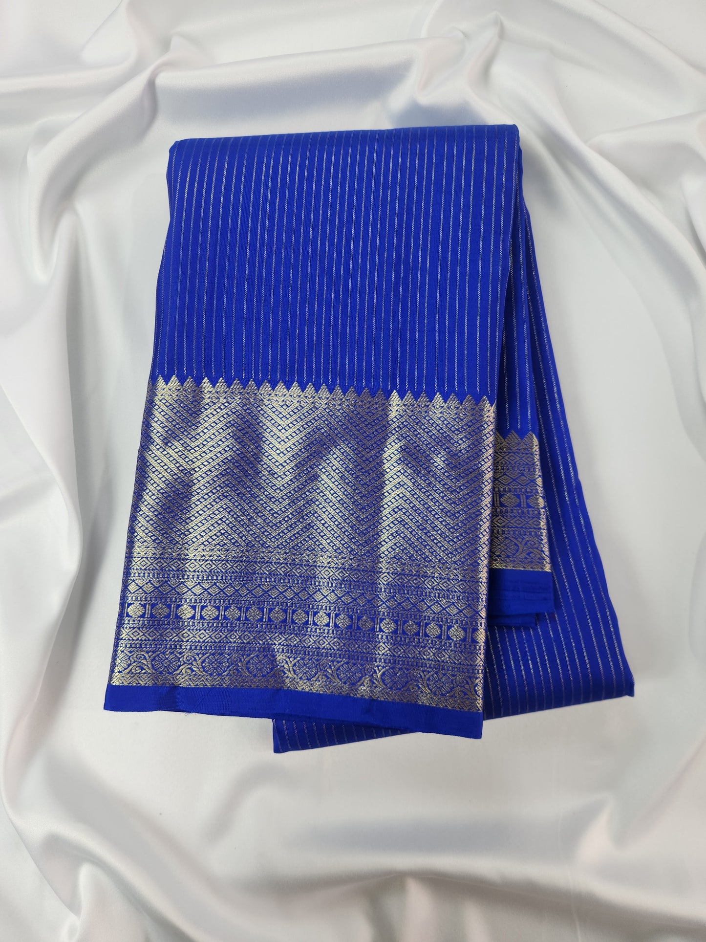 Handwoven Pure Silk Saree with vertical stripes