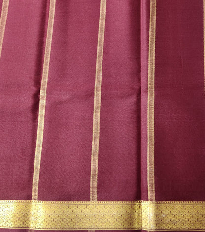 Classic Contrast: Pure Crepe Saree