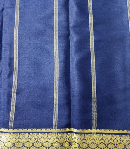 Classic Contrast: Pure Crepe Saree