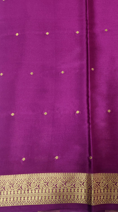 Pure Crepe Saree with small  motifs