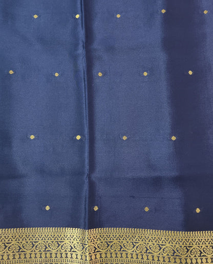 Pure Crepe Saree with small  motifs