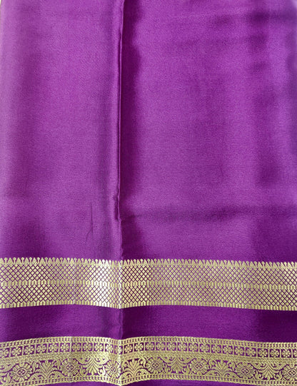 Pure Crepe saree with Bentex border