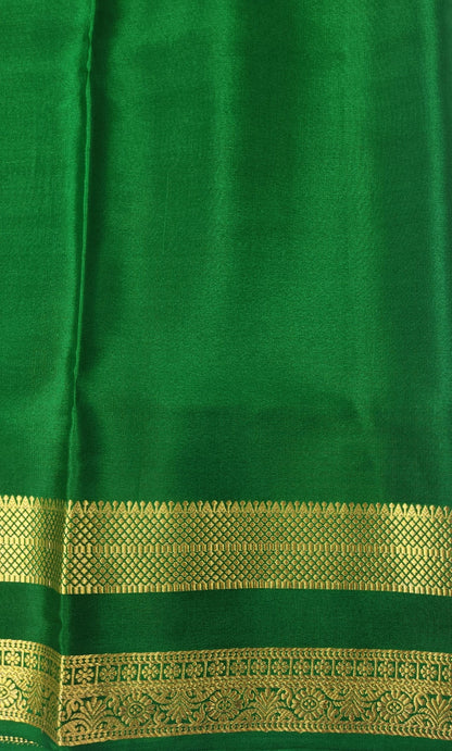 Pure Crepe saree with Bentex border