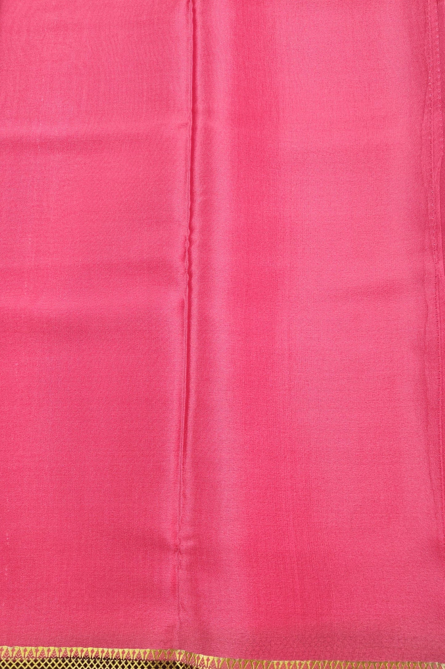 Pure Crepe saree with Bentex border