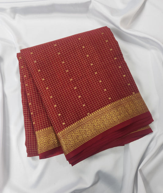 Golden Grid Elegance - Pure Crepe 100grams saree