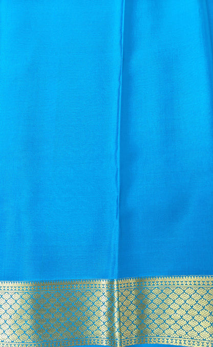 Regal Weave Harmony - Pure Crepe Brocade saree