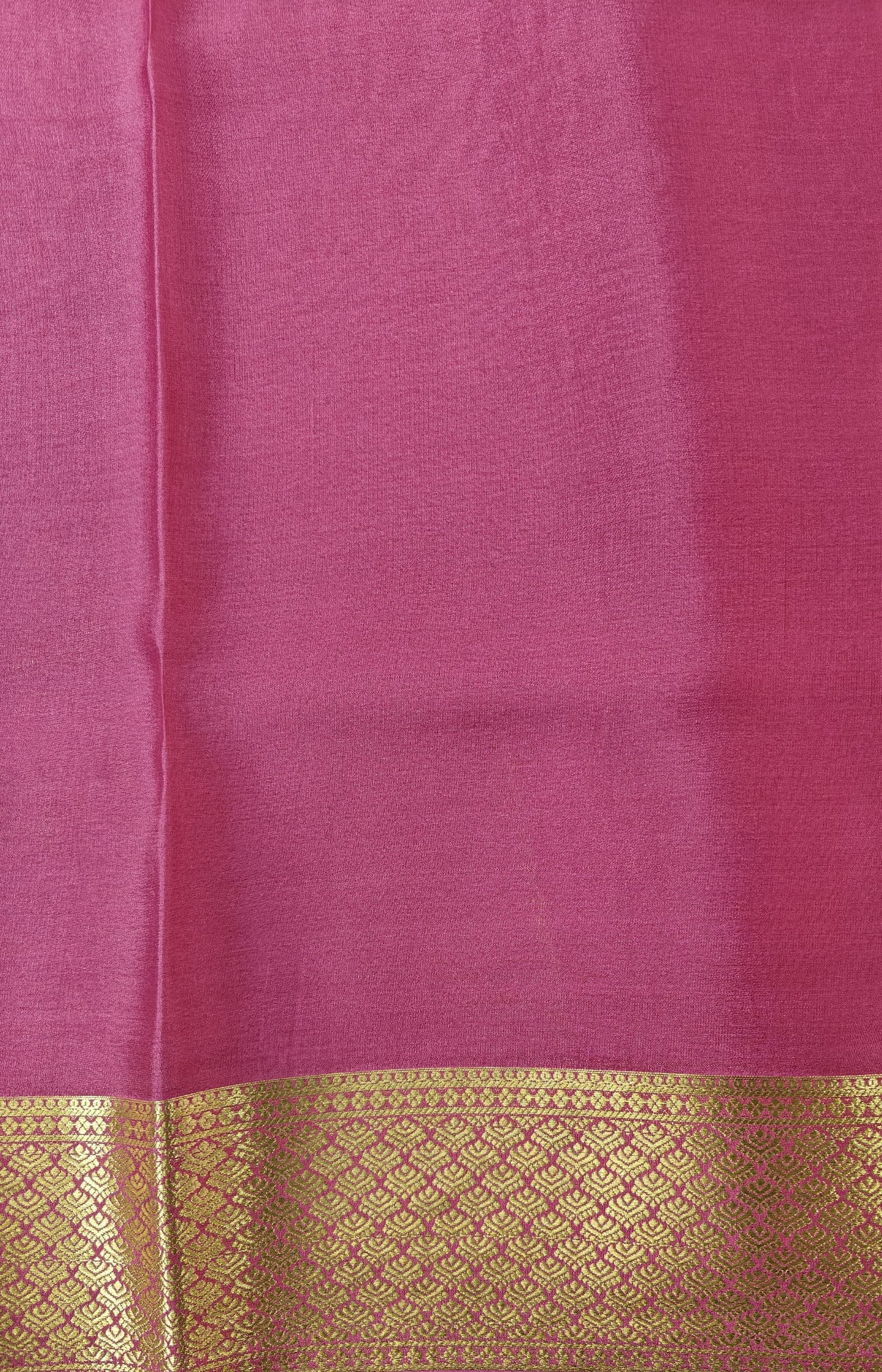 Regal Weave Harmony - Pure Crepe Brocade saree