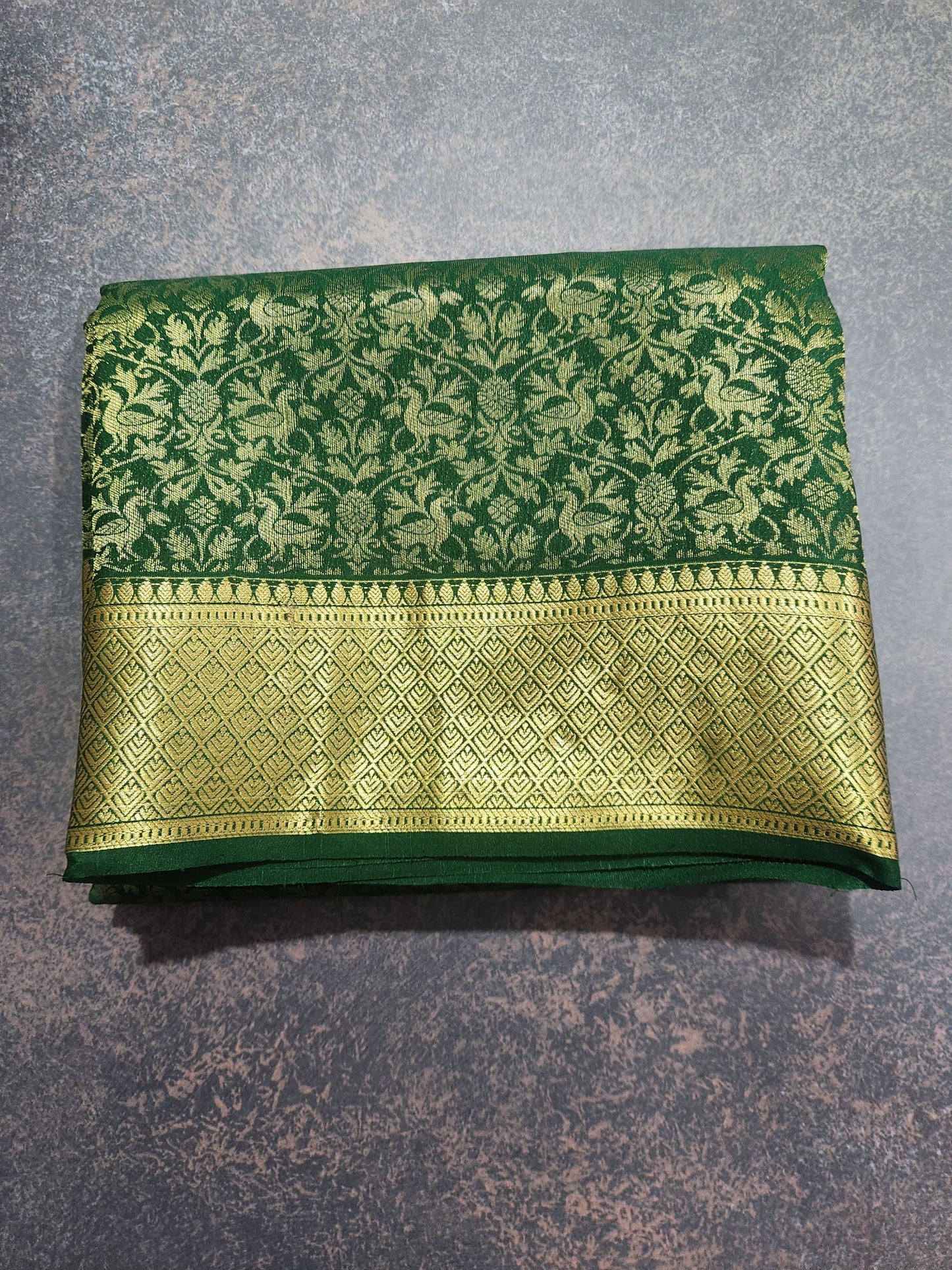 Regal Weave Harmony - Pure Crepe Brocade saree