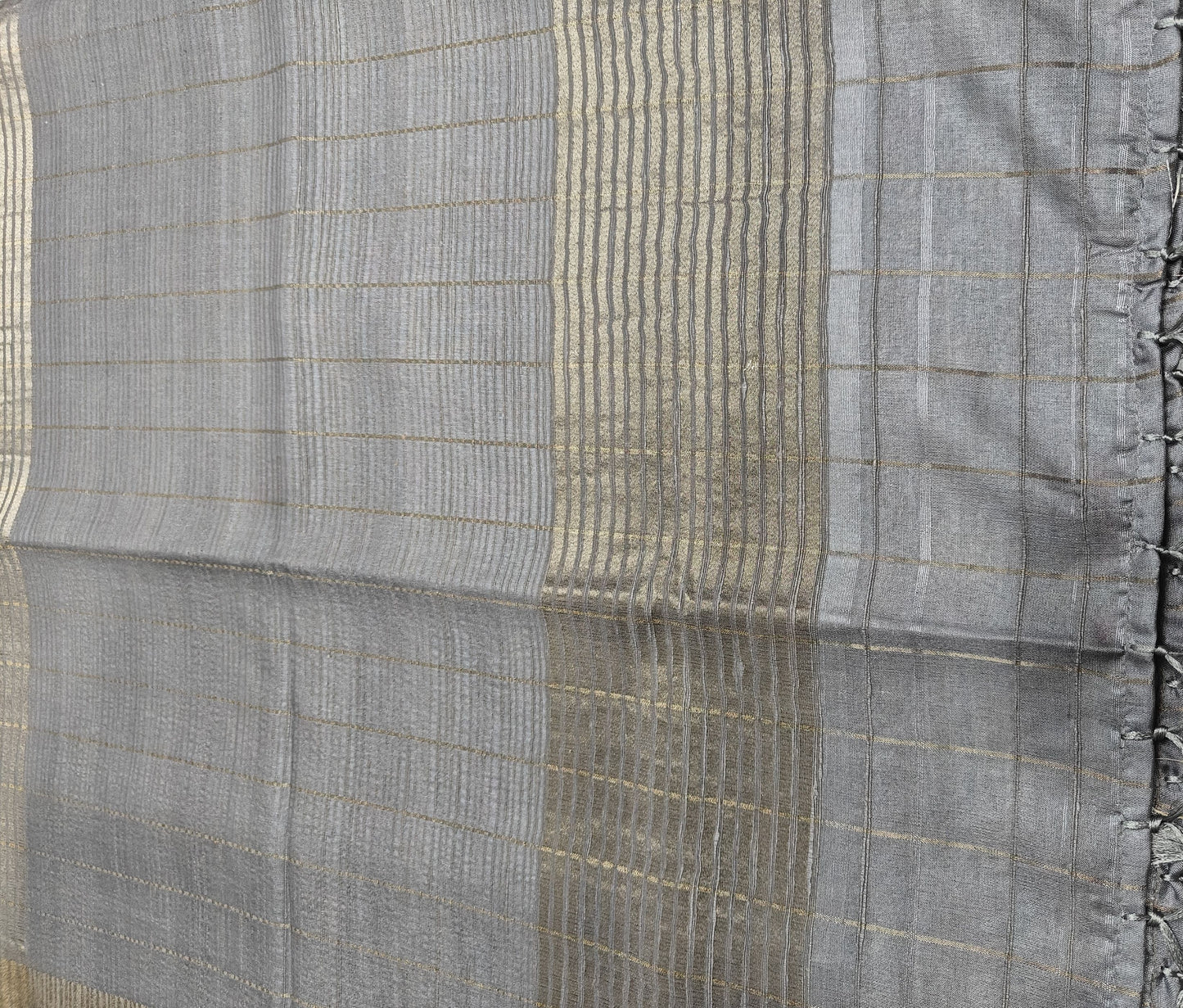 Whispers of nature - Raw Silk Kalamkari print saree